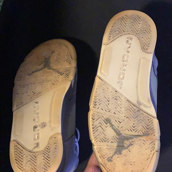 Cool Grey Jordan 5 - Picture 5 of 8